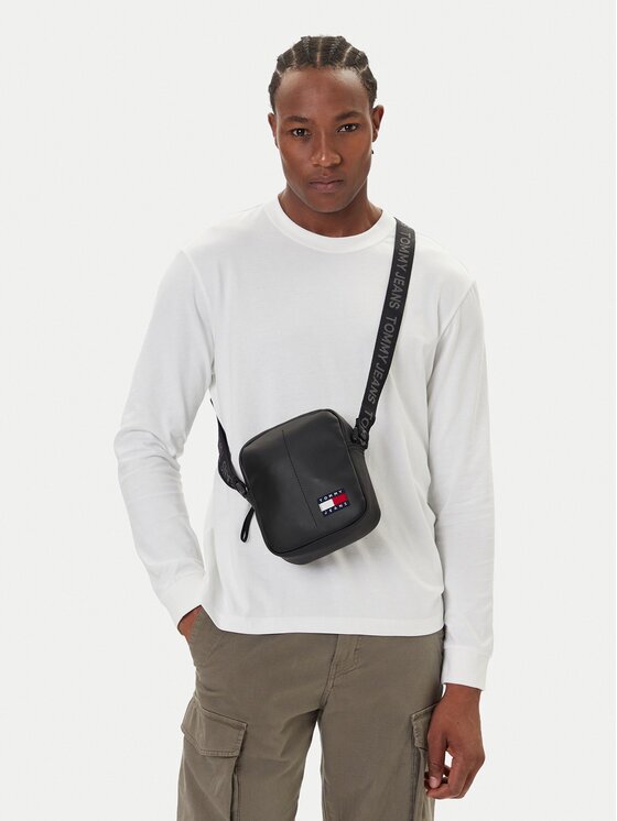 Tommy Jeans Мъжка чантичка Tjm Ess Daily Pu Reporter AM0AM13712