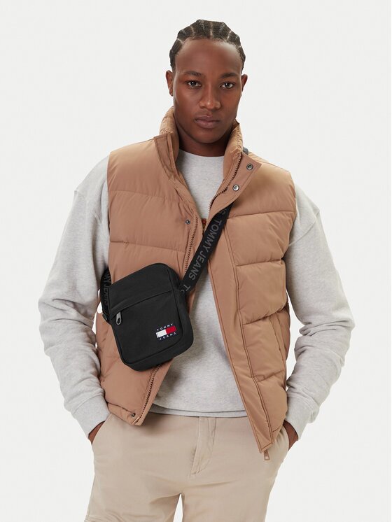 Tommy Jeans Мъжка чантичка Tjm Ess Daily Reporter AM0AM13710