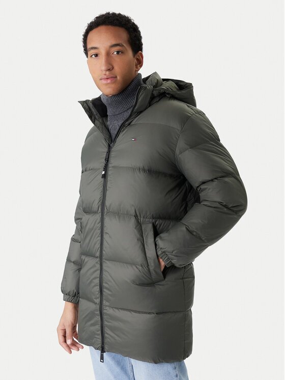 Tommy Jeans Пухено яке Essential DM0DM20466 Regular Fit
