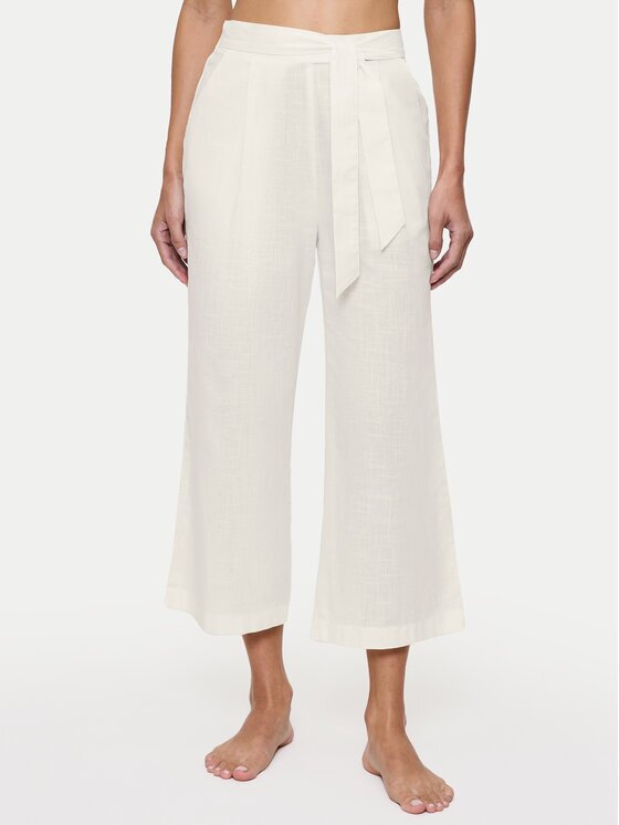 Triumph Текстилни панталони Summer 10222571 Екрю Relaxed Fit