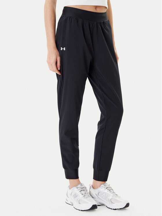 Under Armour Долнище анцуг Armoursport High Rise Wvn Pnt 1382727-001 Loose Fit