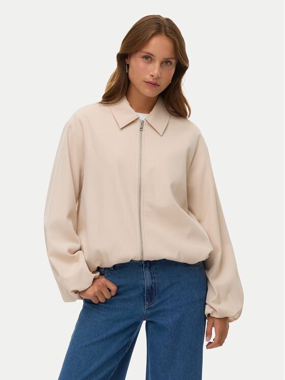Vero Moda Преходно яке Nova 10339008 Relaxed Fit