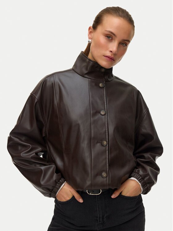 Vero Moda Яке от имитация на кожа Polly 10344161 Relaxed Fit