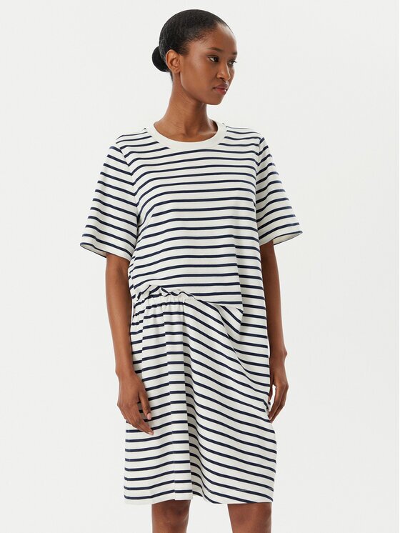 Weekend Max Mara Ежедневна рокля 2515621012650 Regular Fit